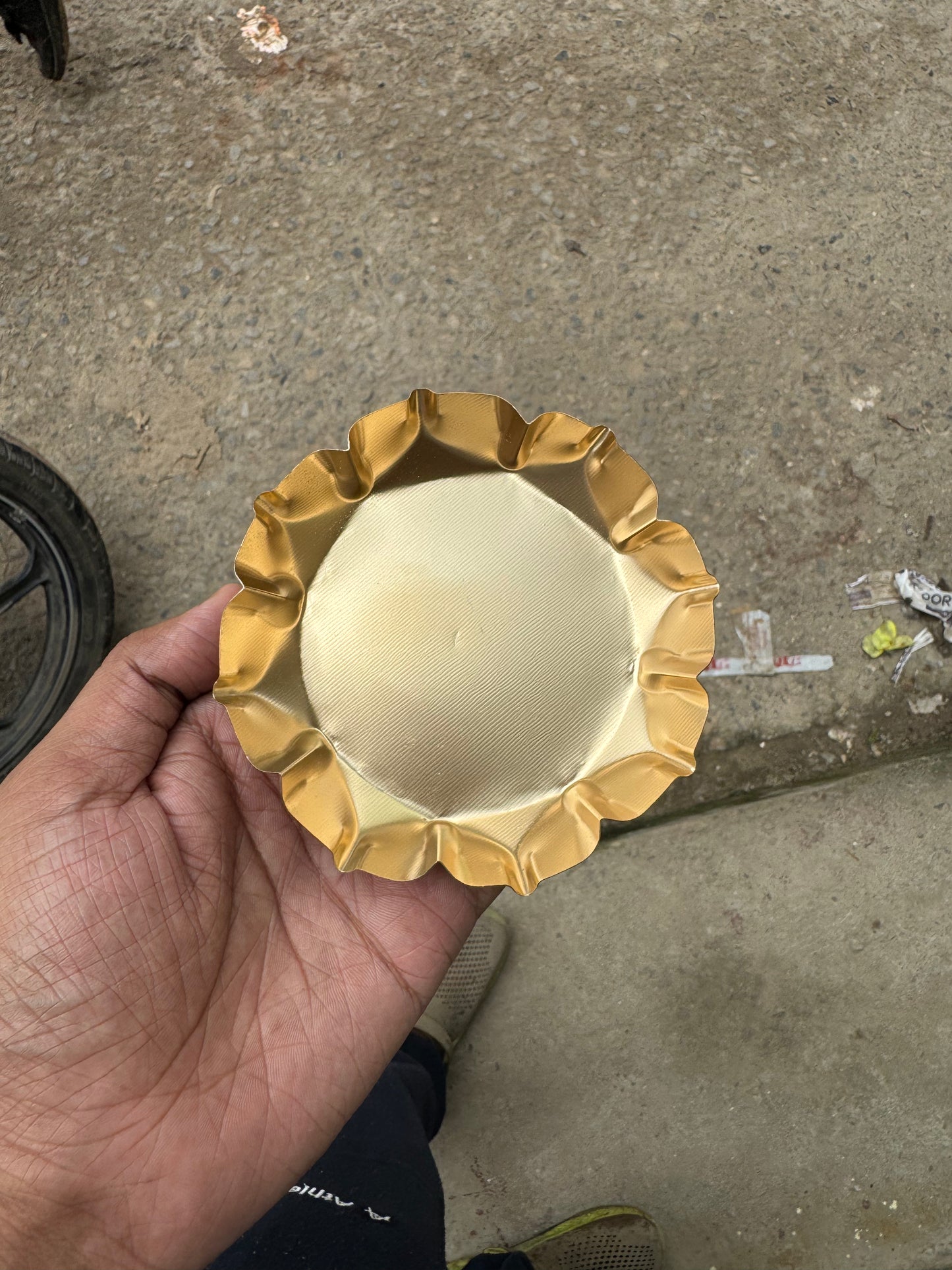 6.5 Metal Lotus Urli - AEMU0004