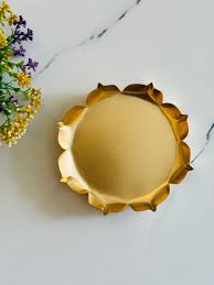 Metal Lotus Urli | Set of 4(3.5",4.5",5.5" & 6.5")  - AEMU0005