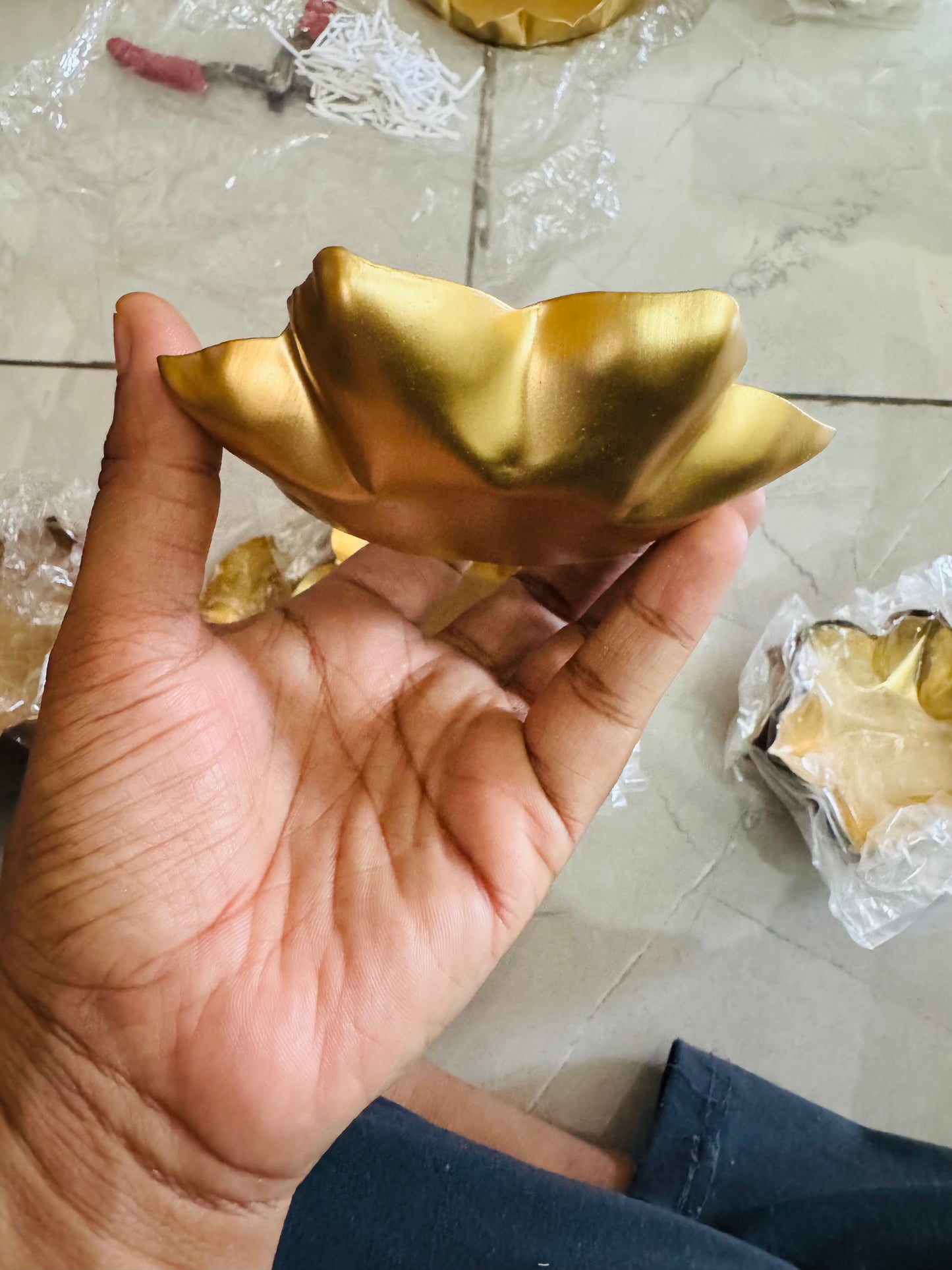 Flower Shaped Metal Urli- Medium (4 inches)- AEMU0017